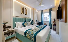The Western Grand - A Luxury Hotel - Just 6 Mins From Cp And New Delhi Station